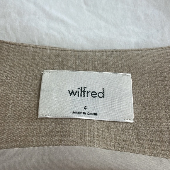 Matching vest and pant set. Vest has never been worn, pants worn once - Picture 3 of 8